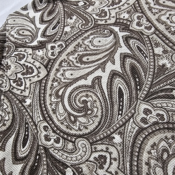 Talbots button-down blouse smooth rounded buttons paisley pattern - Picture 2 of 5